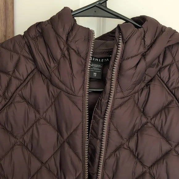 Athleta Whisperless Featherless Parka - Picture 3 of 5